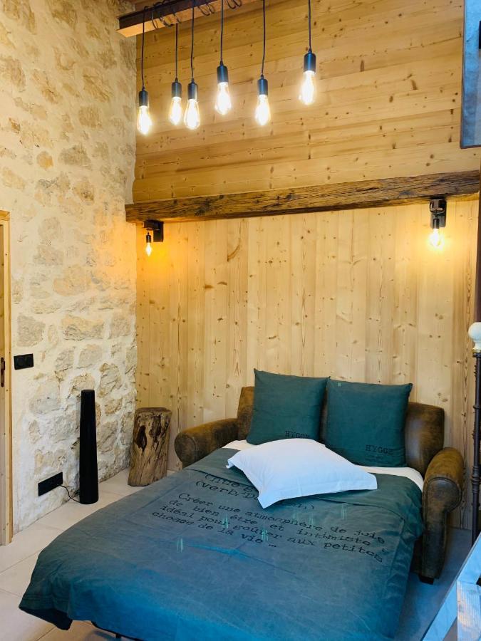 Appartement Au Bord Du Cosy Avec Terrasse Annecy