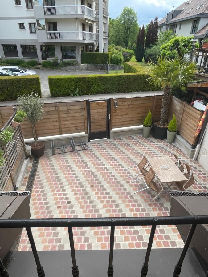 200m Lac, & Montagnes Appartement